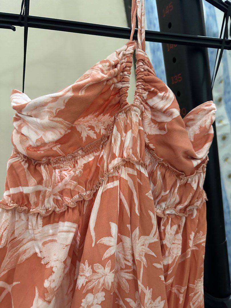 H&m peach cheap dress