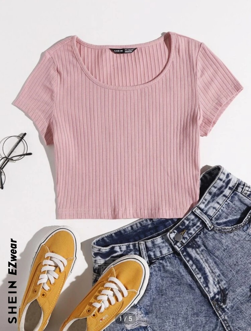 SHEIN EZwear Pink Ladies' T-shirt And Shorts Set