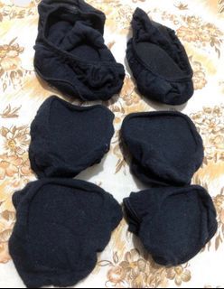 Preloved free size 3 pairs foot socks with foam