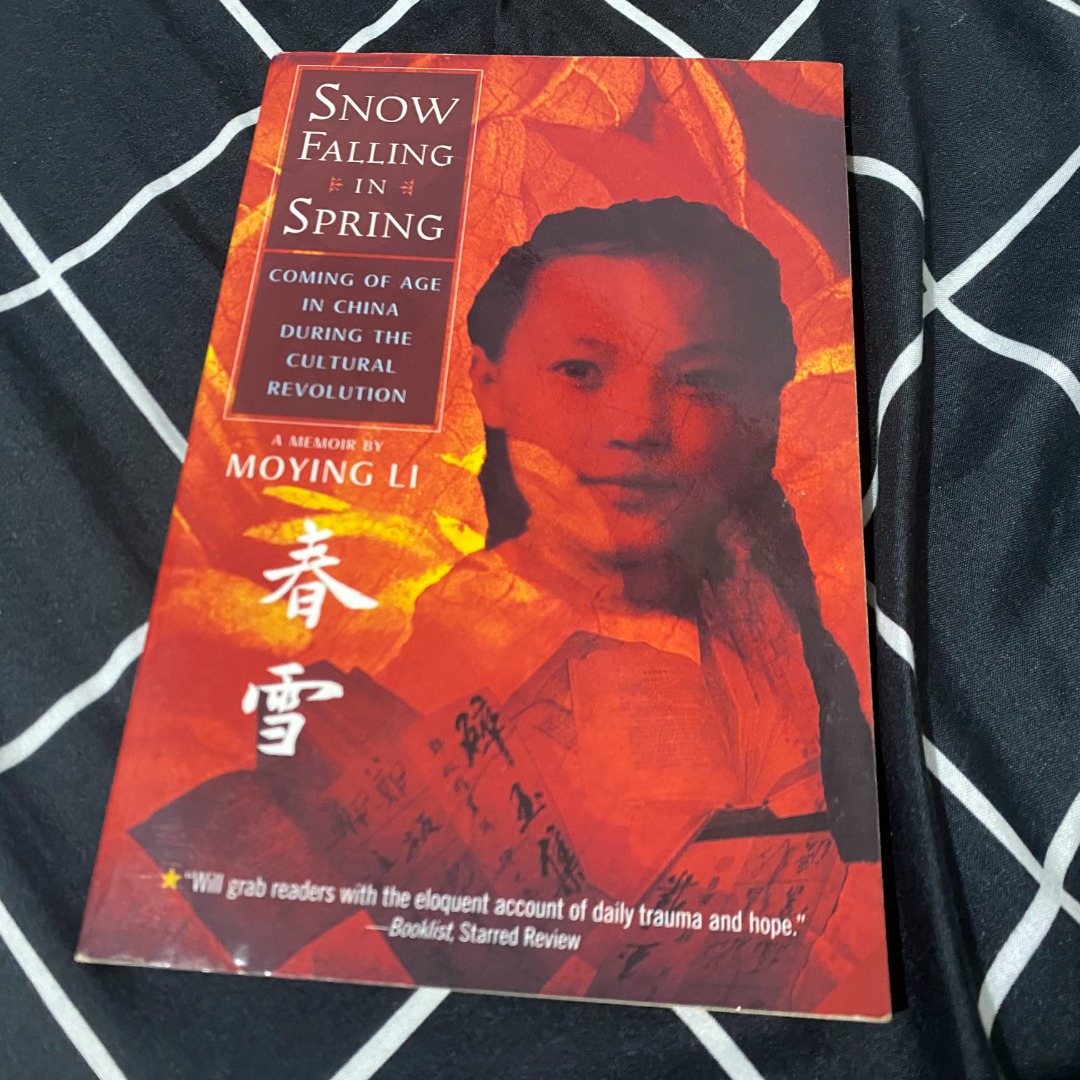 [PRELOVED] Snow Falling In Spring by Moying Li Book, Hobbies & Toys