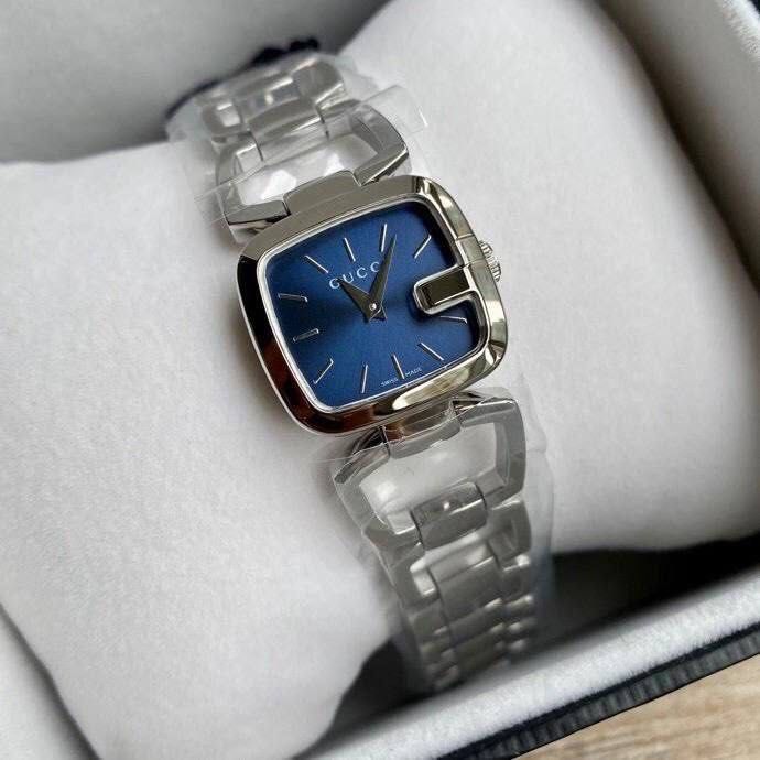 Blue gucci on sale ladies watch