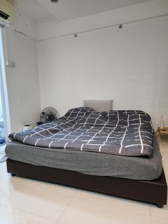 (Category: ) located in . Submitted by wk615 (Listing ID 1243661292, Image 1). Description: .