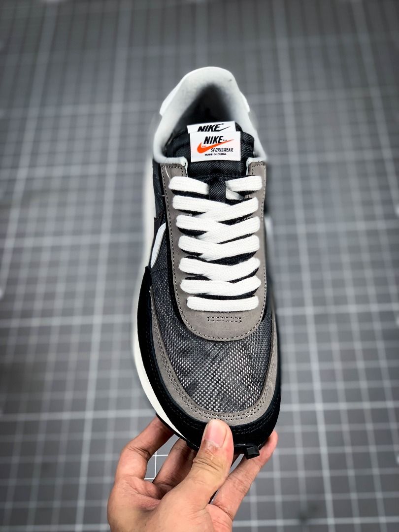 Sacai x Nike LVD Waffle Daybreak Women s Fashion Footwear Sneakers on Carousell