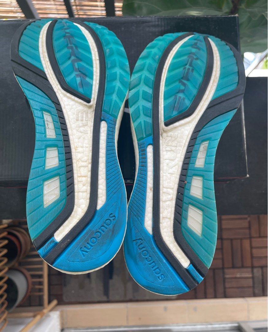 Saucony Liberty ISO 2 Men Men s Fashion Footwear Sneakers on
