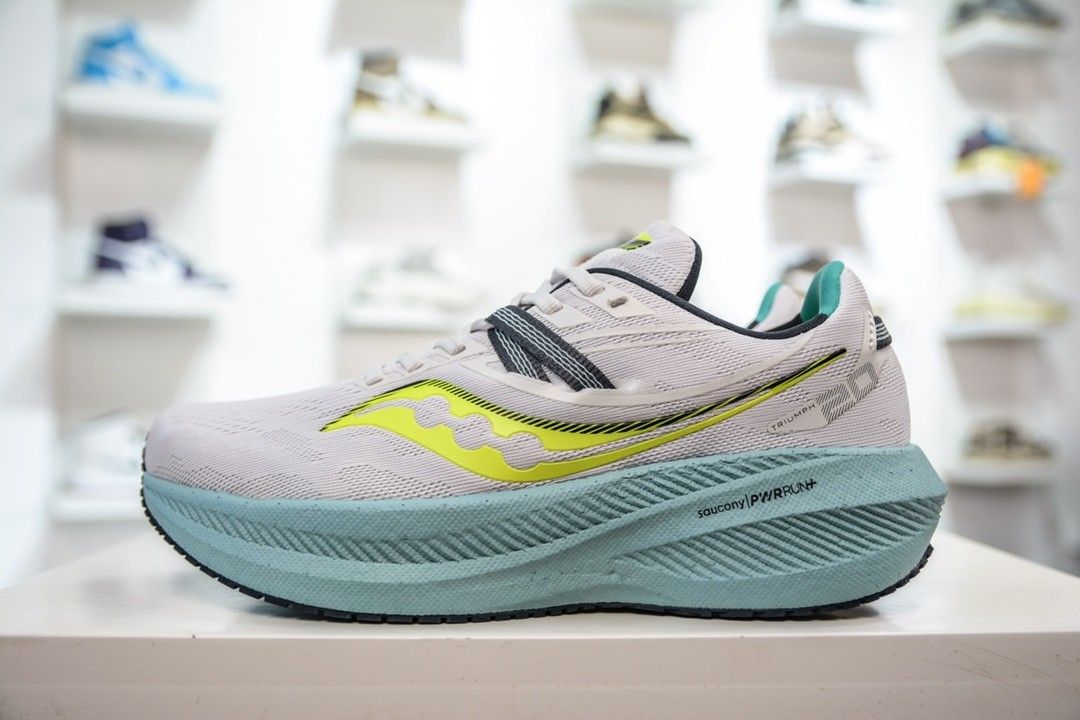 Saucony triumph 8 42 outlet