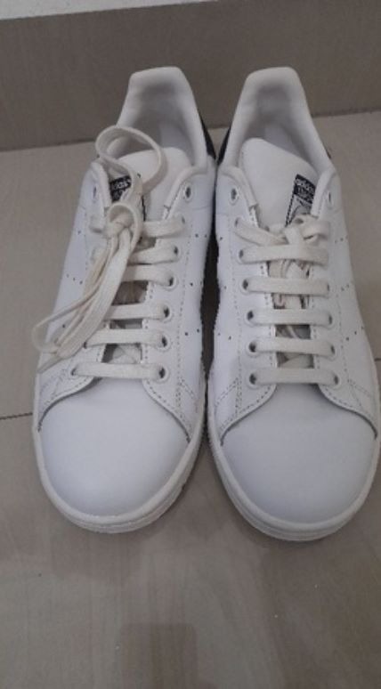 SEPATU ADIDAS STAN SMITH 38 �??, Fesyen Pria, Sepatu , Sneakers di Carousell