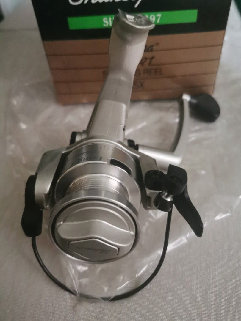 放長線釣大魚Spinning reel . Shakespeare Sigma 835X RT box set . 2 ball bearings,  運動產品, 釣魚- Carousell