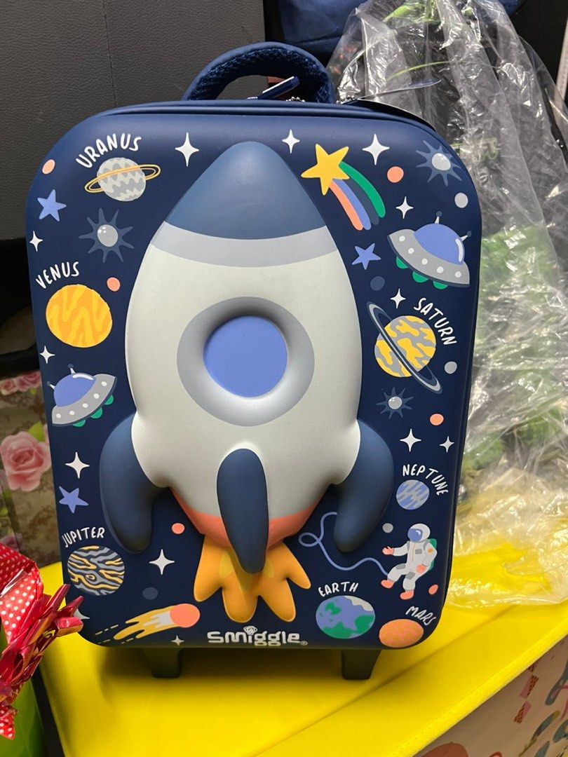 Smiggle rocket bag store