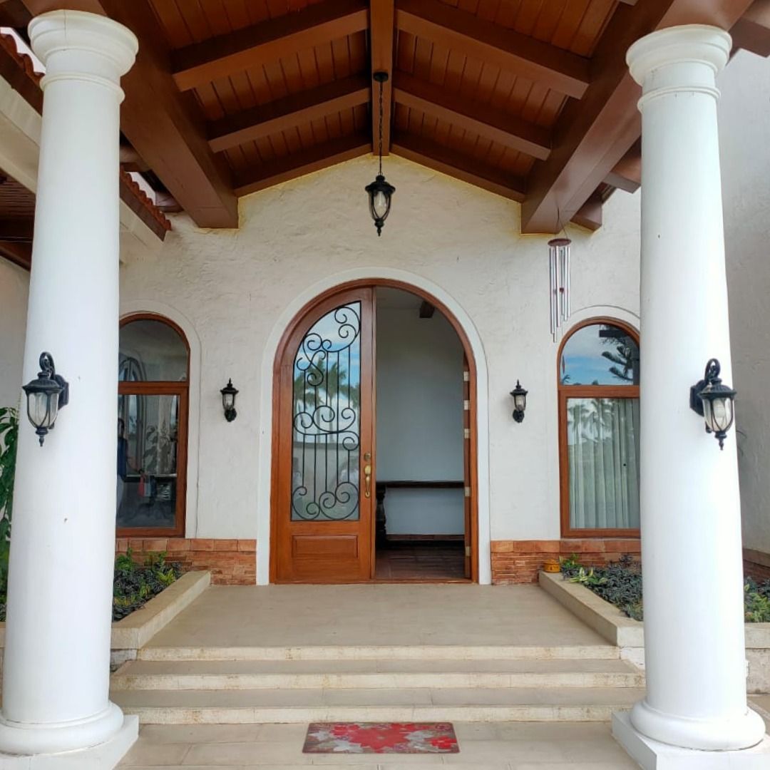 South Lake City in Eton Village Spanish Mediterranean House and Lot