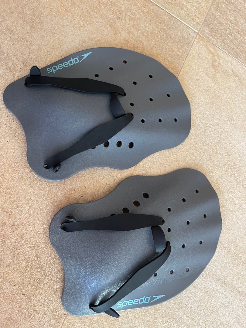 Speedo hand paddles hand, planks, pull paddles, Sports Equipment, Other
