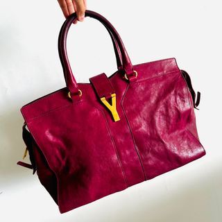 Saint Laurent Cabas Chyc Small Red (with original dustbag), Luxury, Bags &  Wallets on Carousell
