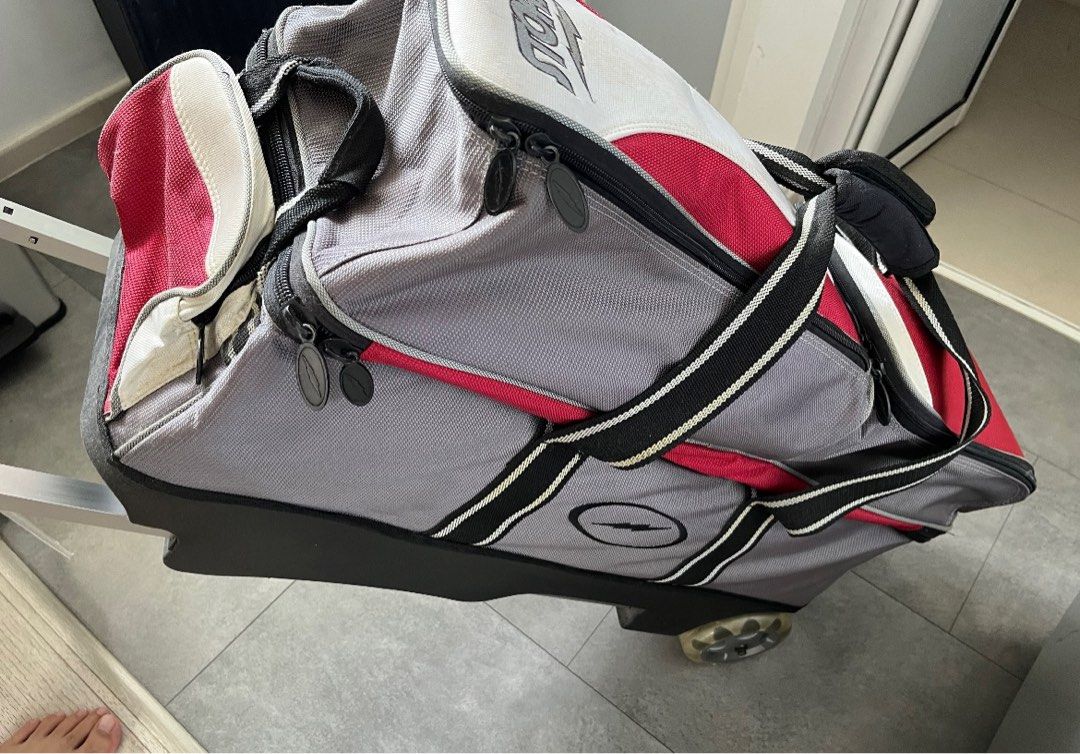 Storm 3 ball rolling bag, Sports Equipment, Other Sports Equipment and