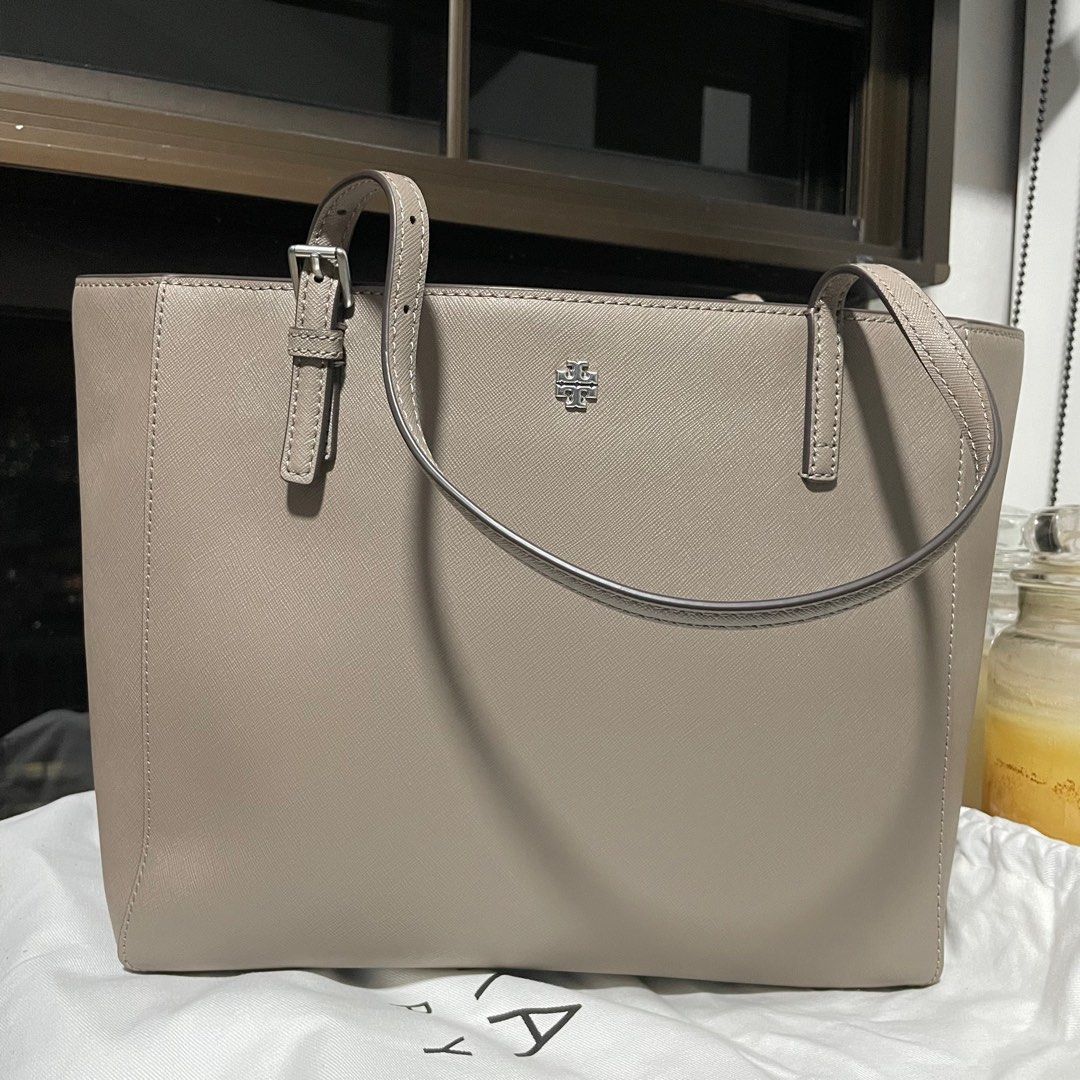 Tory Burch Emerson Large Top Zip Tote Bag, Women's Fashion, Bags & Wallets, Tote  Bags on Carousell