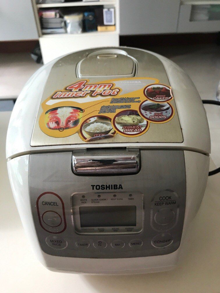 Toshiba rice cooker, TV & Home Appliances, Kitchen Appliances, Cookers