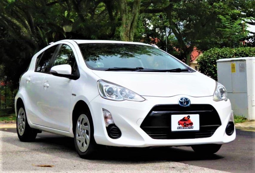 Toyota Aqua Hybrid / Prius Hybrid / Cheap Hybrid! / Fuel efficient! / Reliable! / 100% Money Maker If You Work & Drive!62872683605763112