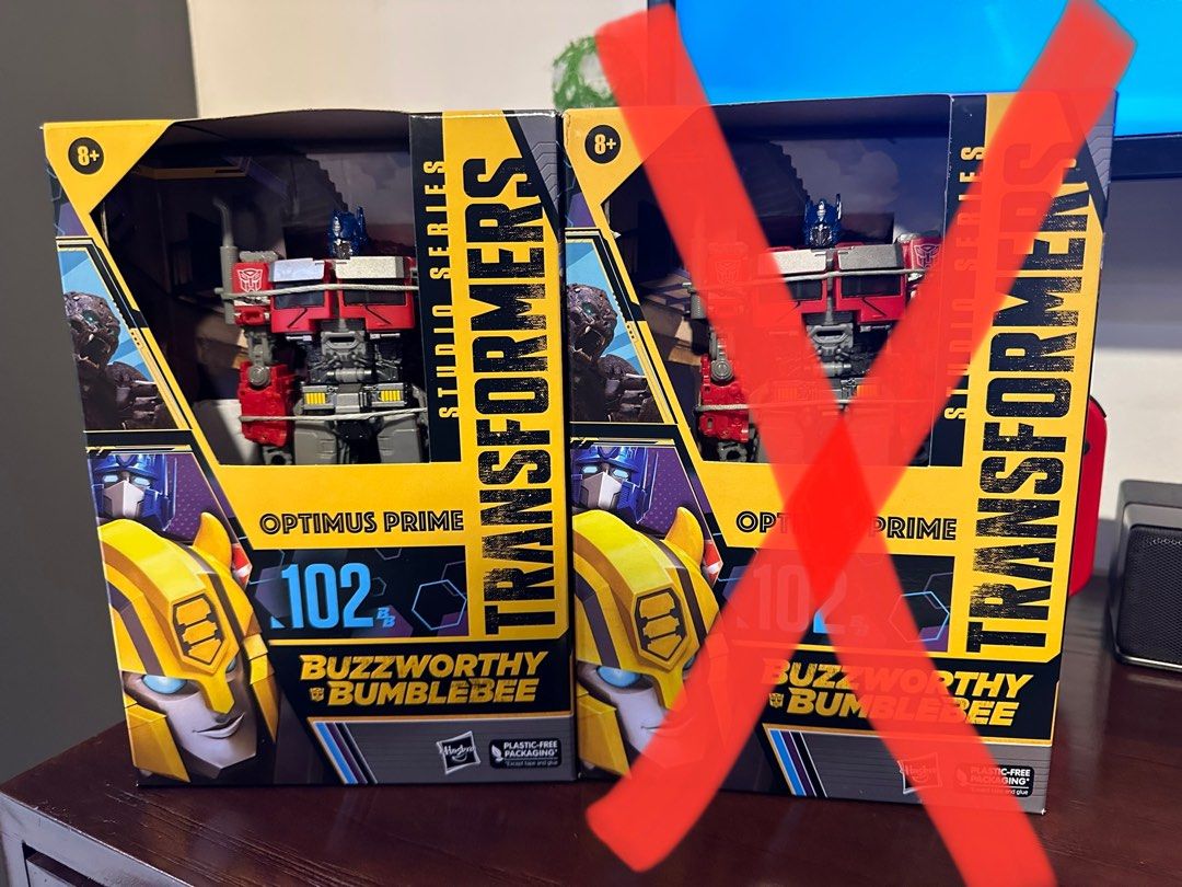 Transformer buzzworthy optimus prime studio series 102 rotb ss102