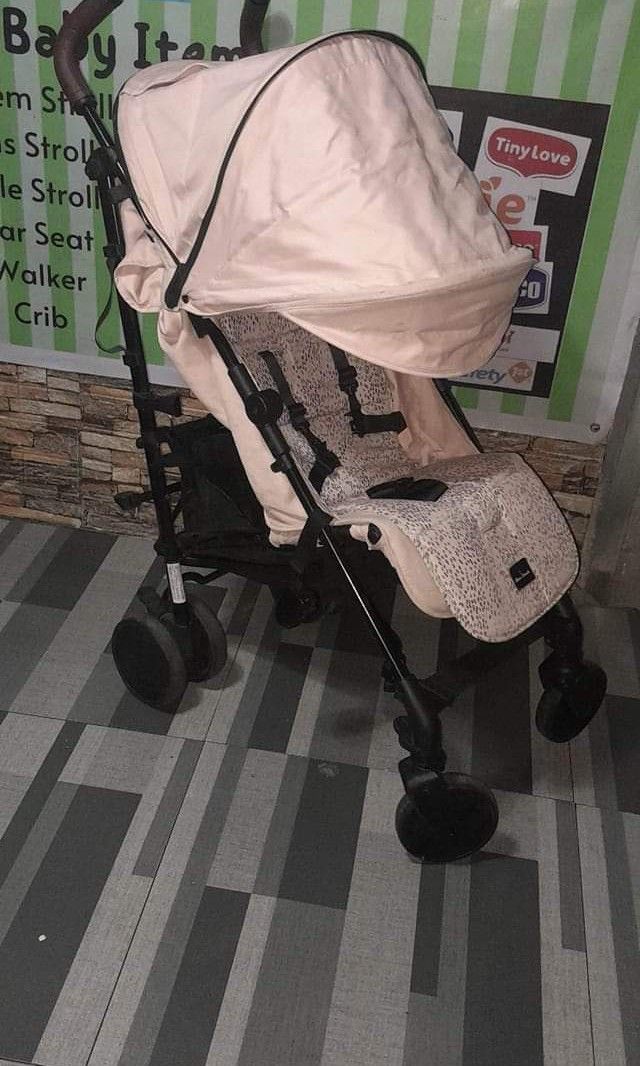 Umbrella type stroller (Category: Strollers) located in Caloocan City. Submitted by Unicoijo02 (Listing ID 1243674588, Image 2). Description: .