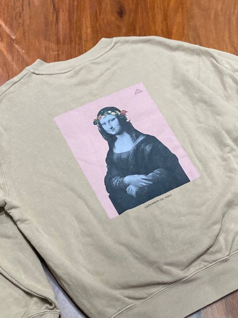 Unisex Oversized Mona Lisa Sweatshirt