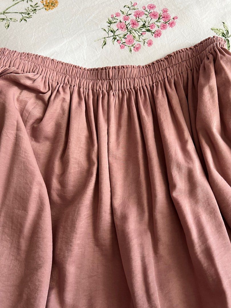 Plus size outlet red skirt uniqlo