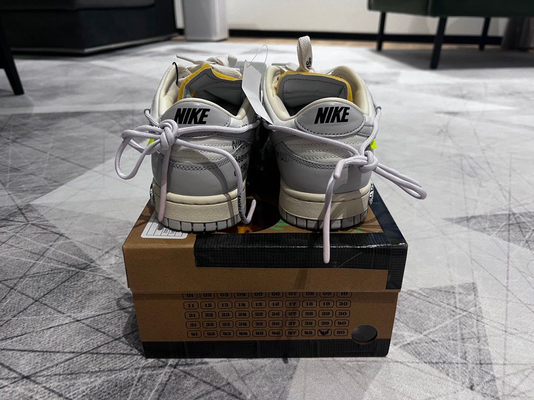 Nike 18 off white new arrivals