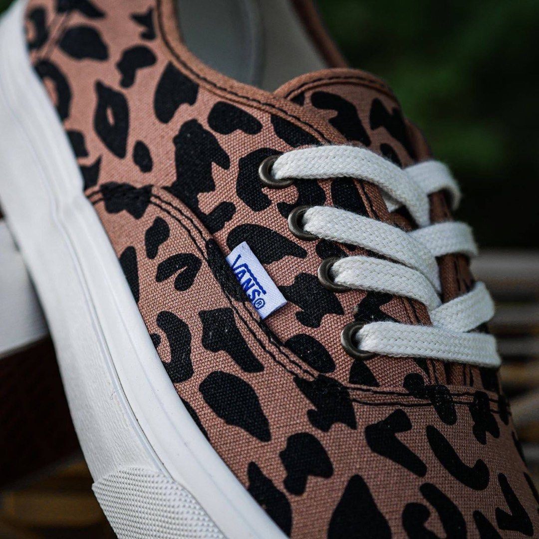 Vans authentic 44 dx anaheim discount factory og leopard