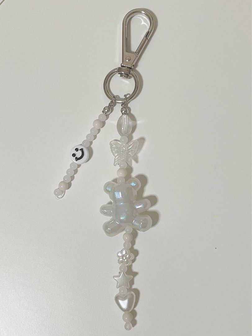 white keychain cute minimalistic aesthetic