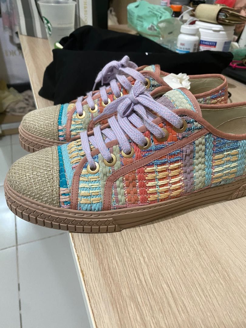 WTS Chanel Limited Edition Sneakers Ex boyf gift