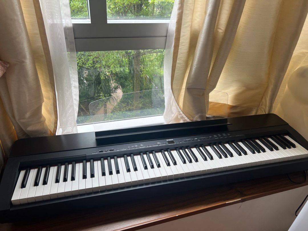 Yamaha Digital Piano p140, Hobbies & Toys, Music & Media, Musical