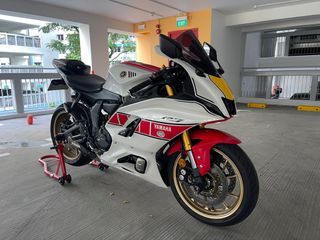 Yamaha R7 - 60th Anniversary Edition