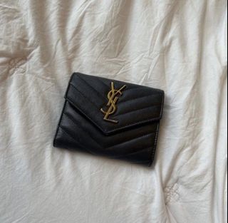 (Category: ) located in . Submitted by kimsoorim (Listing ID 1243504303, Image 1). Description: .