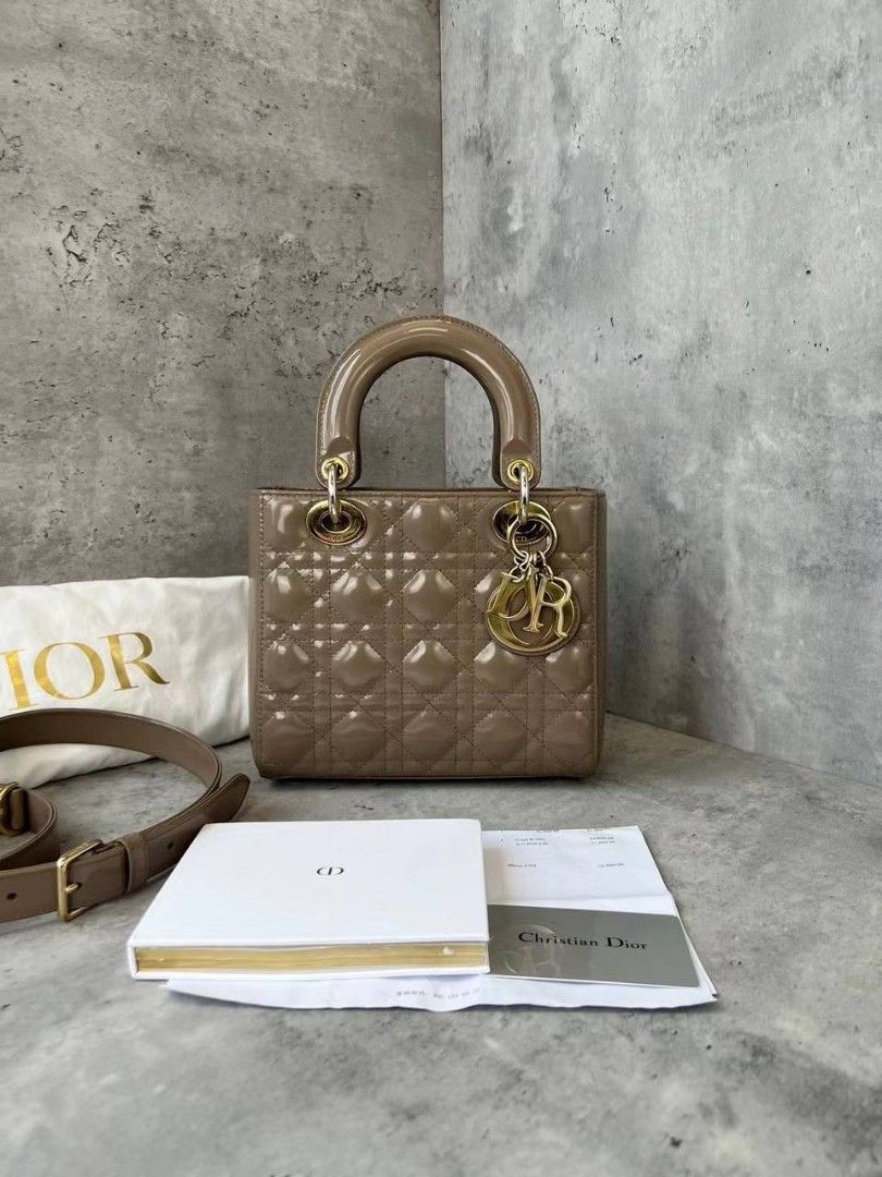 Lady dior small patent discount bag