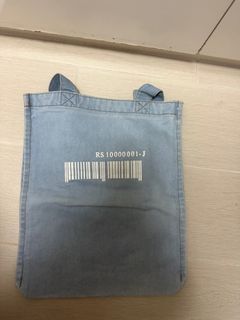 （分類：）位於 。 由 ccythebest 提交（商品編號 1243847680，圖片 1）。簡介： 。