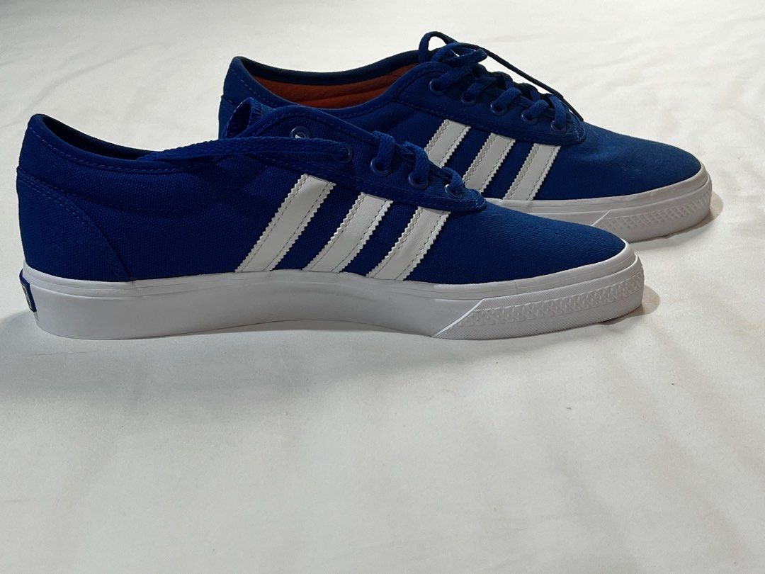 Tenis adidas 2024 adiease azul