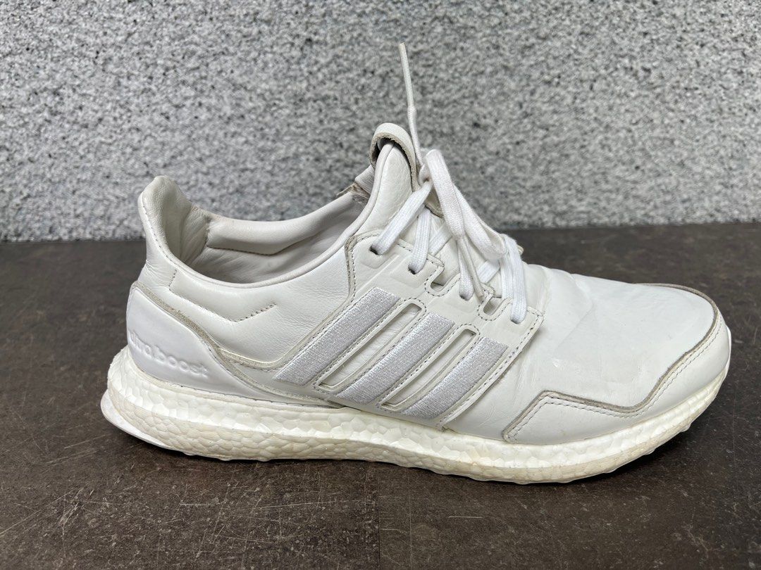 Adidas Men s White Leather Sports Shoes