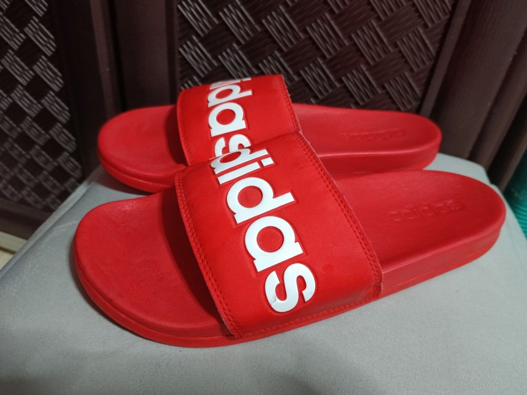 Adidas Yeezy Slide Slippers in Surulere - Shoes, Z-World Chris | Jiji.ng