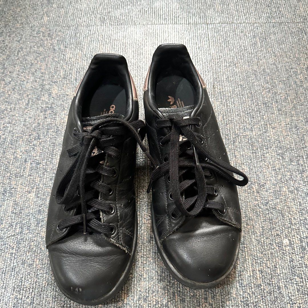Stan smith noir et rose gold 2025