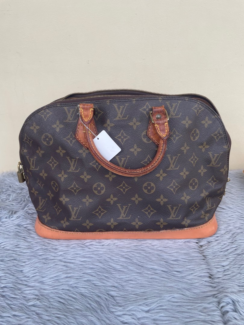 Alma PM with Entrupy Certificate of Authenticity on Carousell