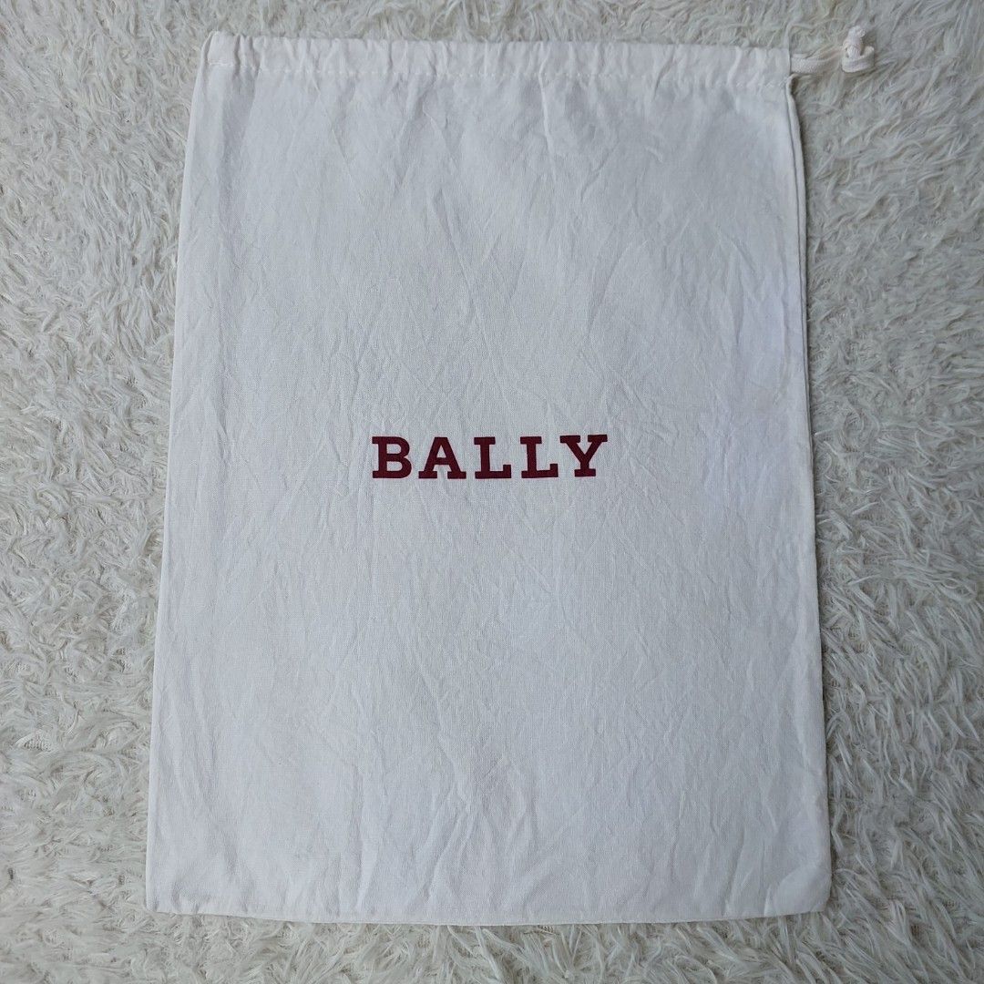 Authentic Bally dust bag 15x11.5 inches (Category: Luxury Bags & Wallets) located in Manila. Submitted by jfluxury.co (Listing ID 1243812027, Image 2). Description: excellent condition no flaws bought in Japan 🇯🇵 💯% Authentic. 😊 Money back guarantee. 😊 Clean and ready to use na po.