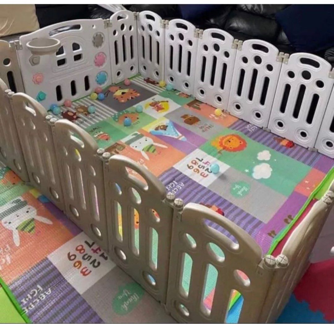 Big Folding Playpen w/ playmat, balls, ring on Carousell