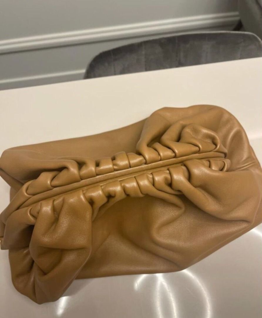 Bottega Veneta brown leather slouchy clutch bag