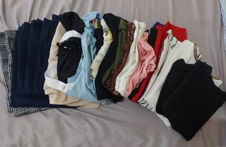 FIVE(5) pounds WOMEN's shirts WHOLESALE Lot SIZE SMALL/MEDIUM Tops