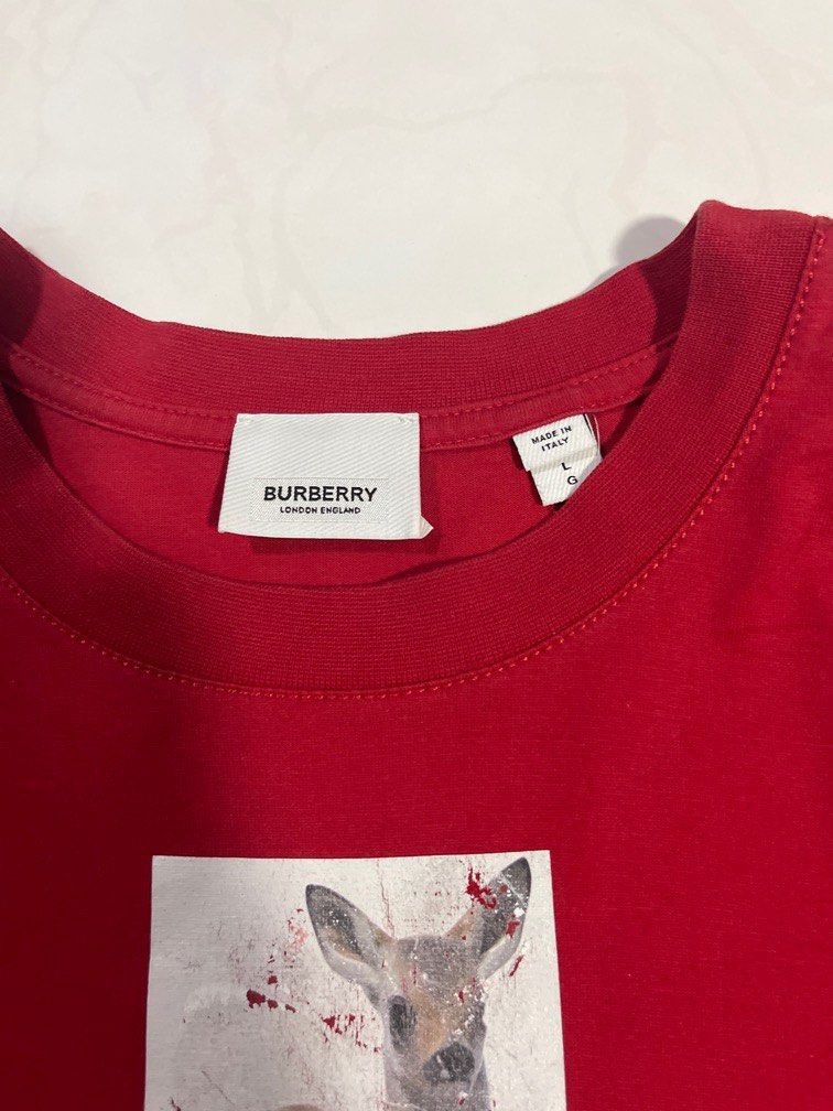 Burberry deer tee deals