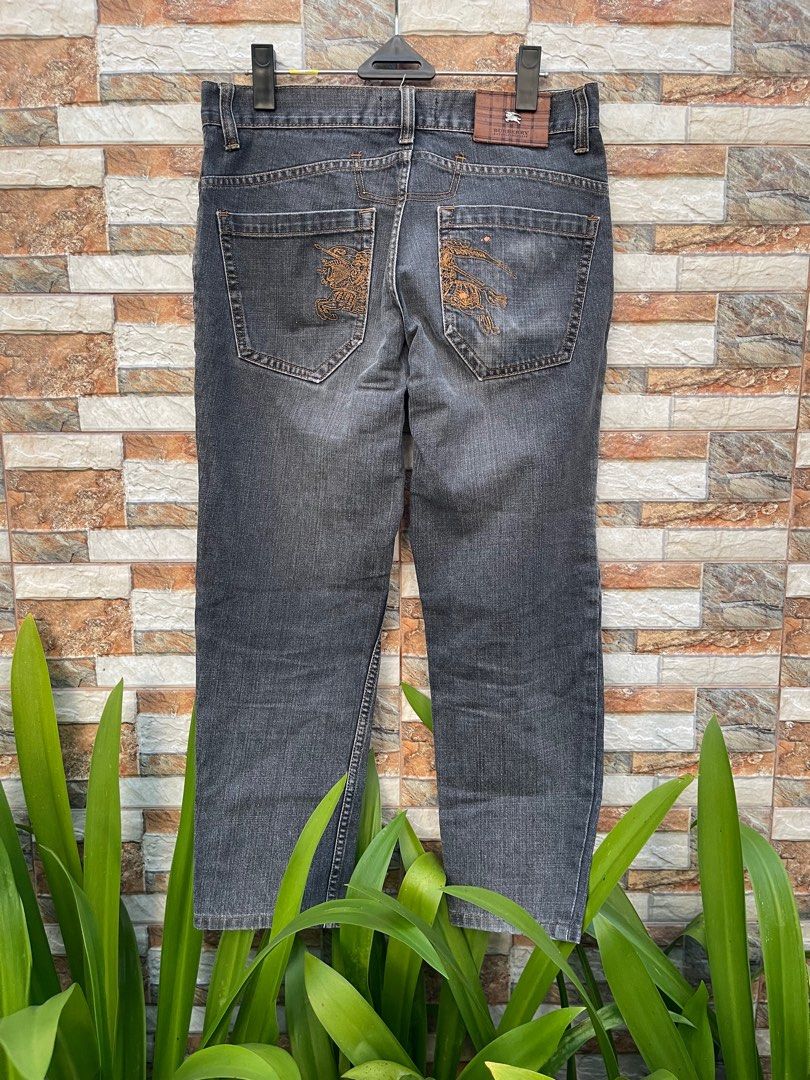 Burberry jeans 2025