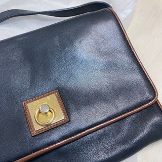 （分類：）位於 。 由 kbbhaha 提交（商品編號 1241237016，圖片 1）。簡介： 。