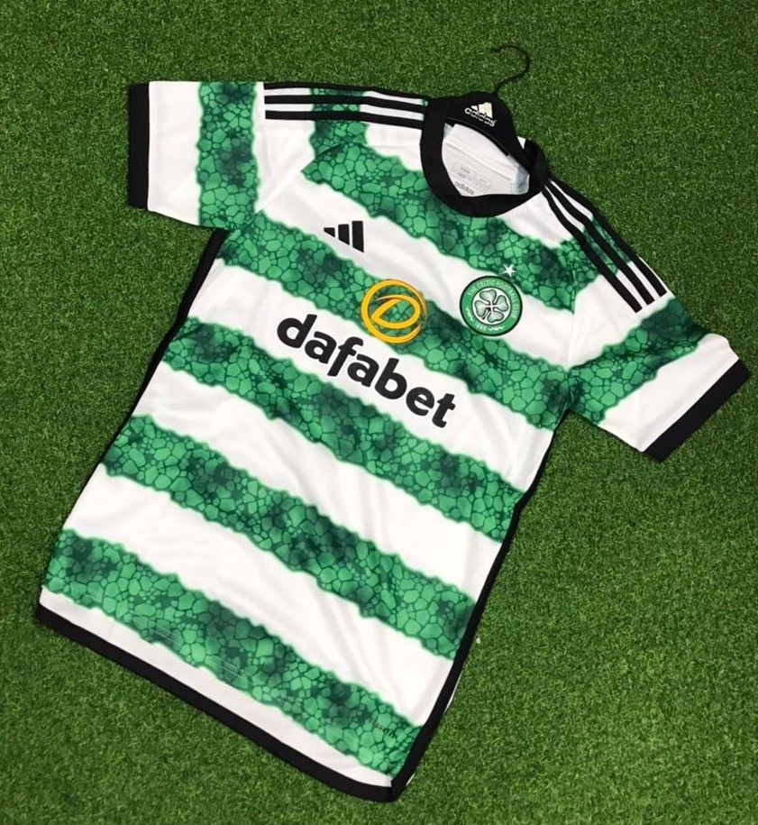 Celtic away jersey 23/24, Men's Fashion, Activewear on Carousell