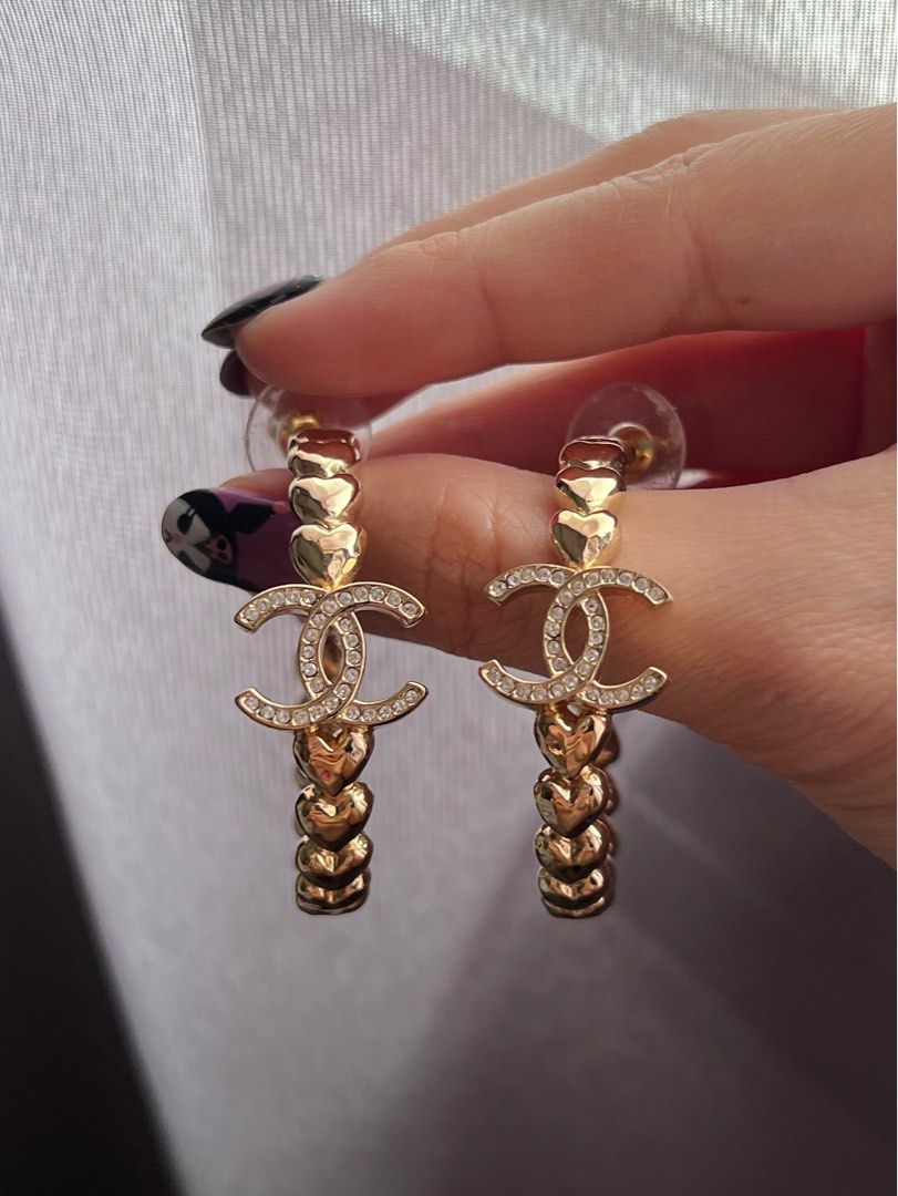 chanel hoop earrings