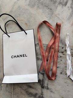 CHANEL RIBBON & FLOWER FOR BOX, Women's Fashion, Bags & Wallets, Purses &  Pouches on Carousell