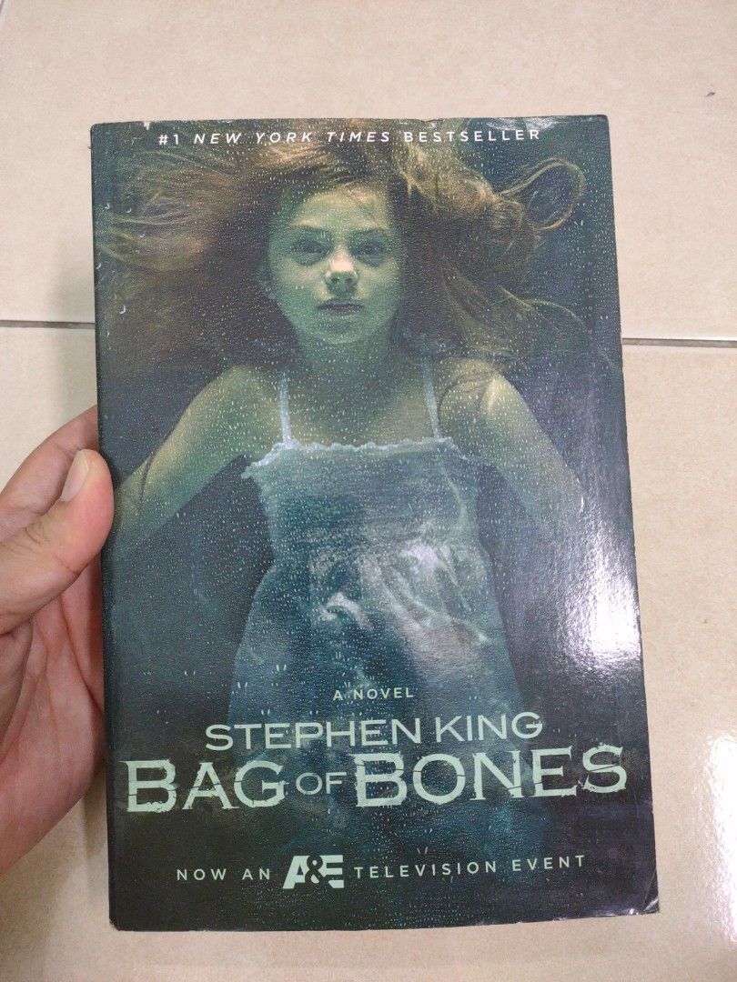 Stephen King Classic Collection: The Shining / Bag of Bones / Christine /  Cell. Halloween Editions: Price Comparison on Booko