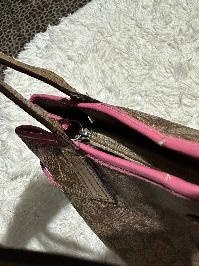 Coach tote neverfull style, Luxury, Bags & Wallets on Carousell