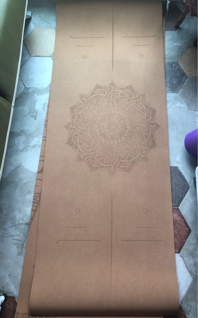 Cork Yoga Mat Elephant Lotus Flower Antibacterial 6mm thick comes with